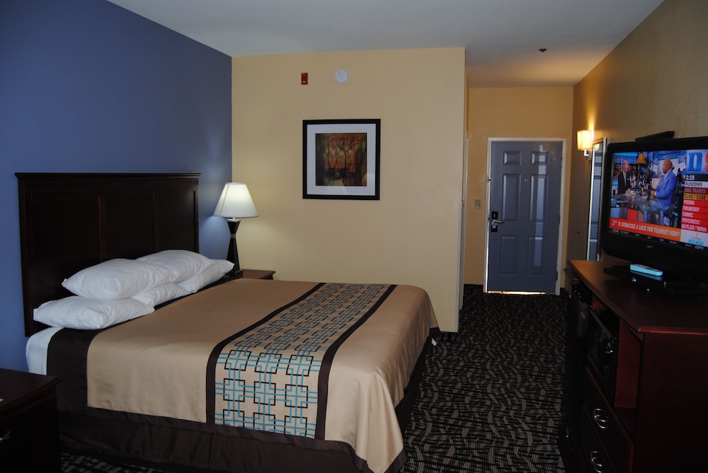 Days Inn & Suites by Wyndham Prattville-Montgomery 11/39