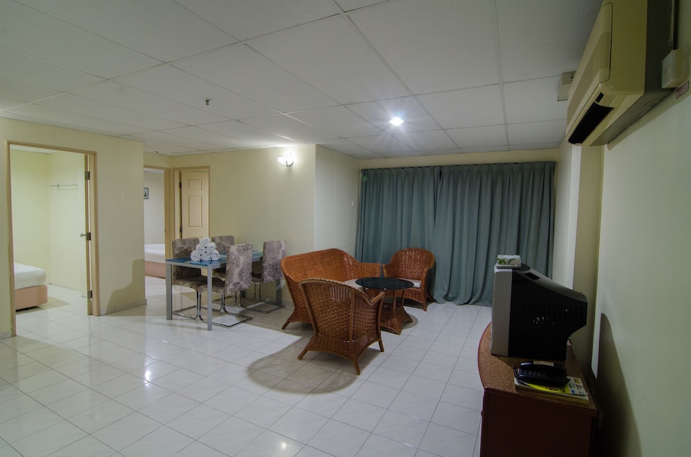 Coral Bay Resort 42/63