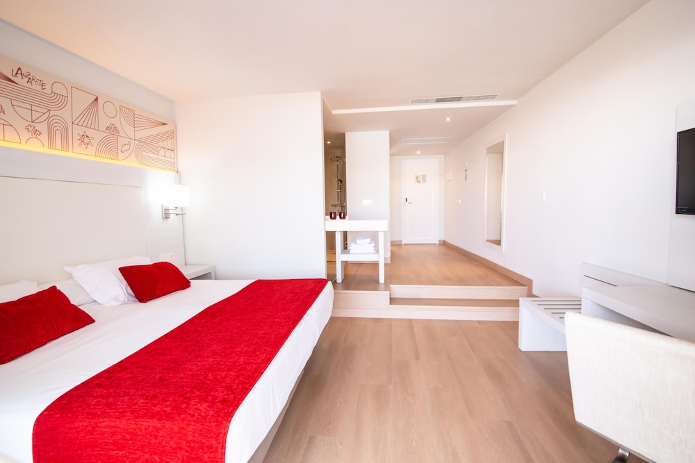 Aequora Lanzarote Suites 19/67