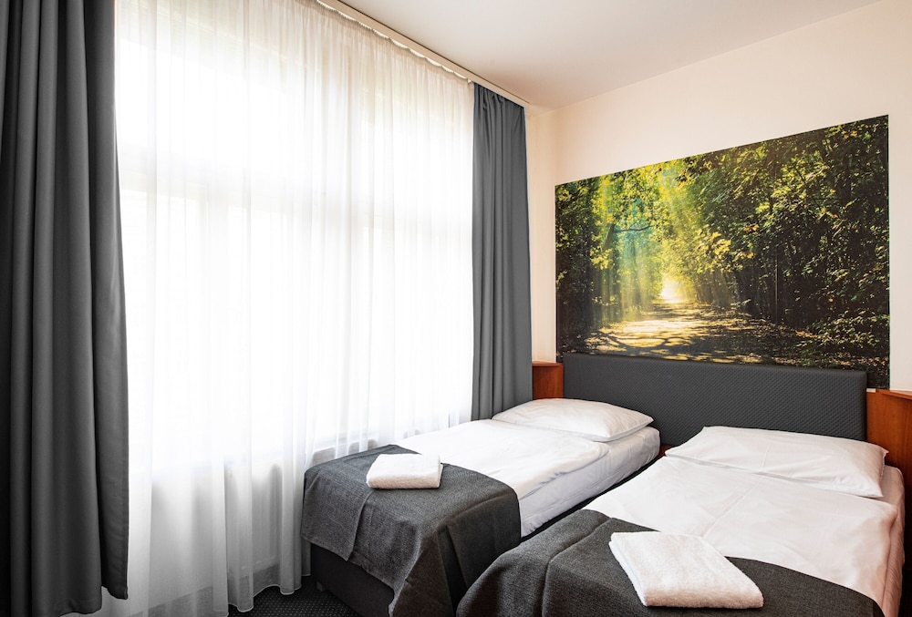 Hotel Zlata Vaha 31/65