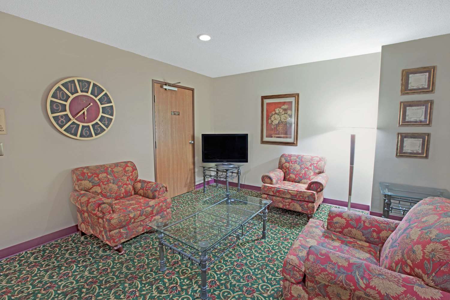 Baymont Inn and Suites by Wyndham Richmond 2/9