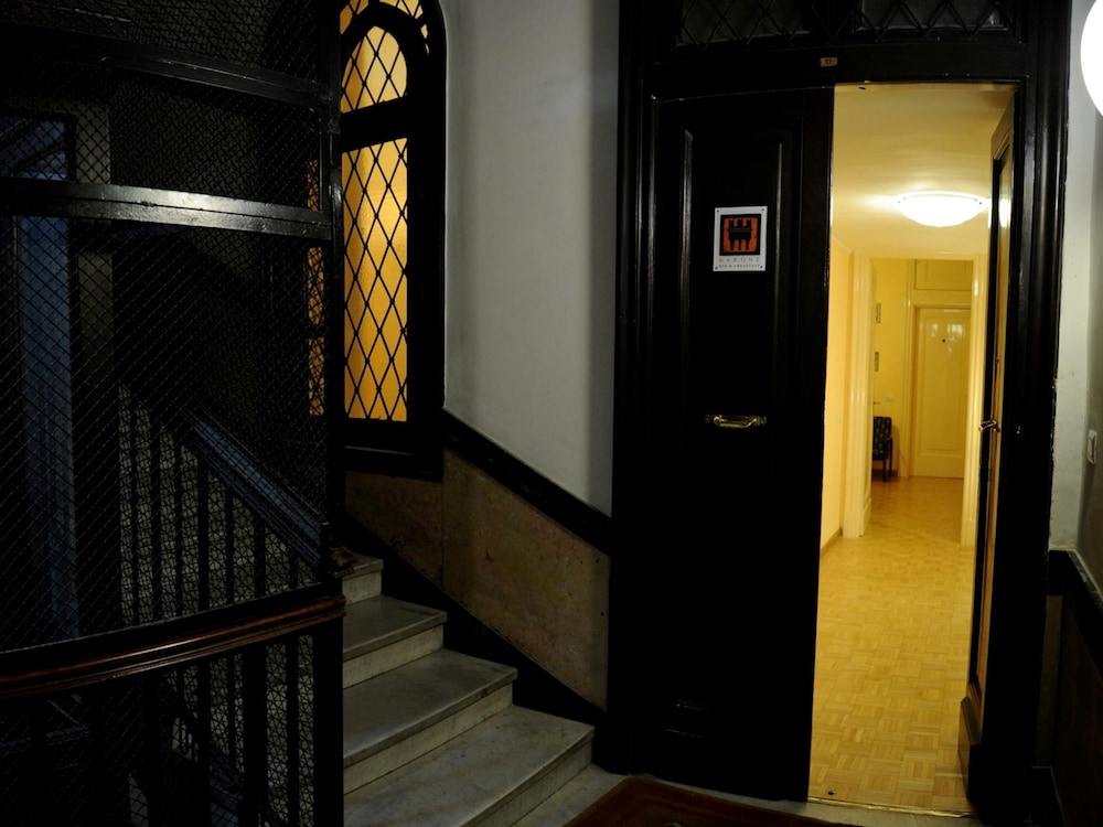 BARONE BED AND BREAKFAST 19/34