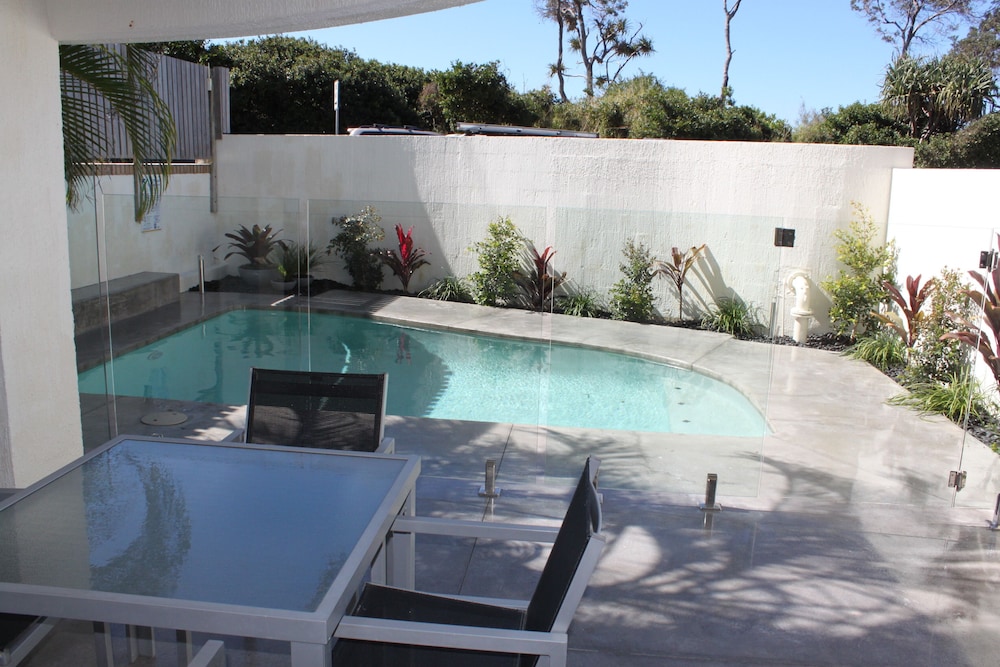 Camargue Beachfront Apartments 25/50