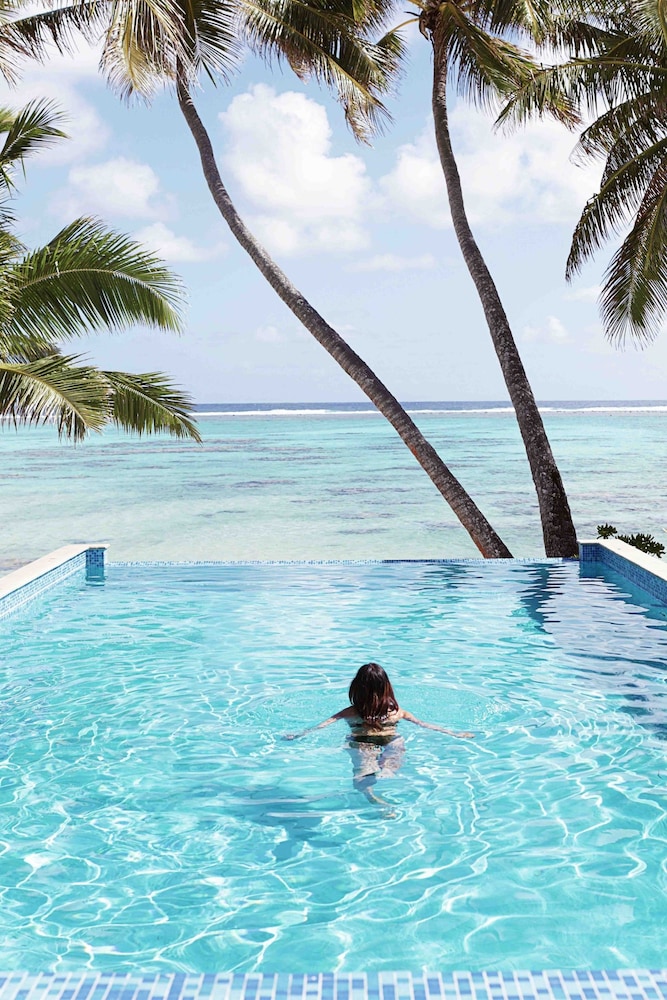 Little Polynesian Resort 54/64
