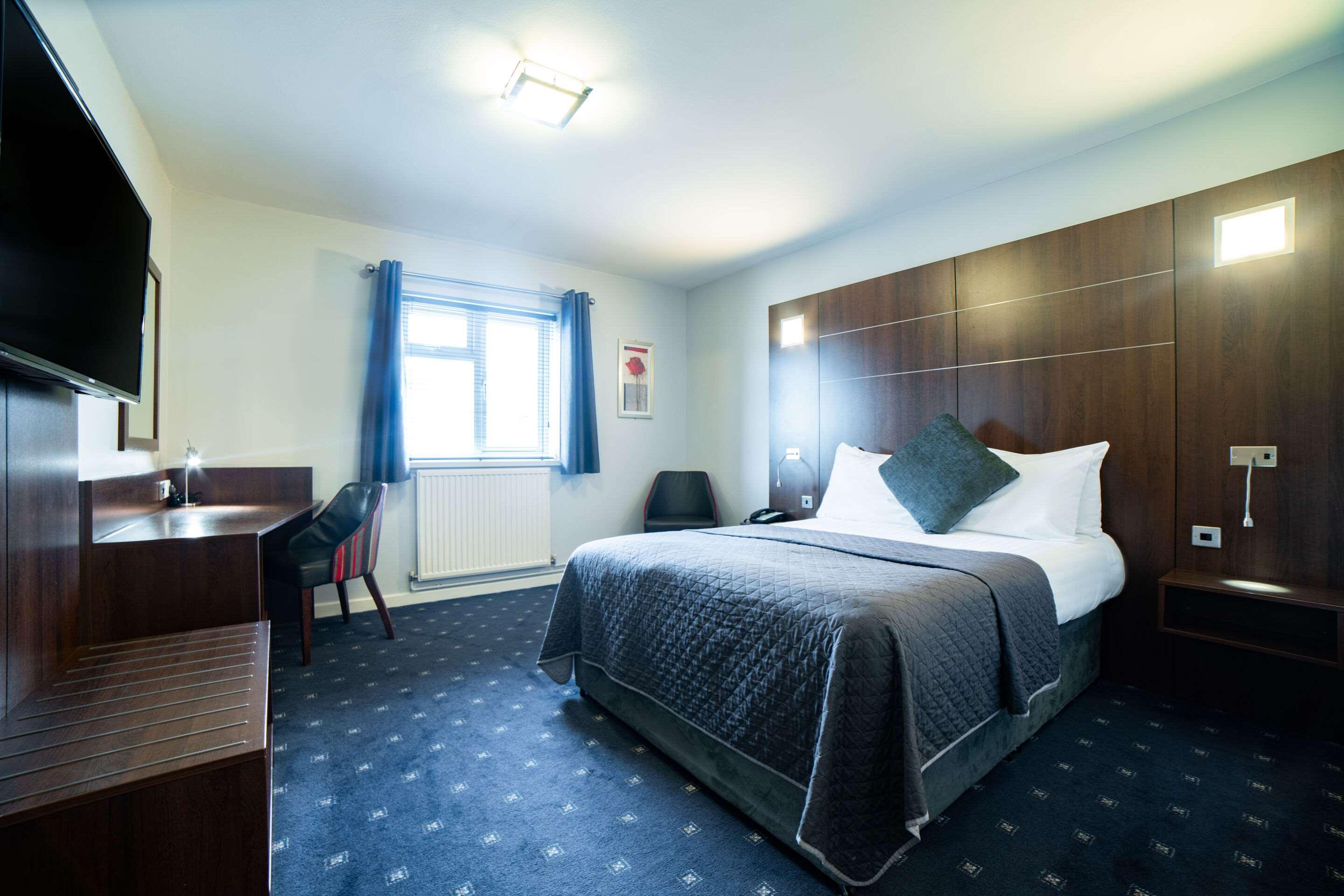UPGRADE, BUSINESS, DOUBLE BED