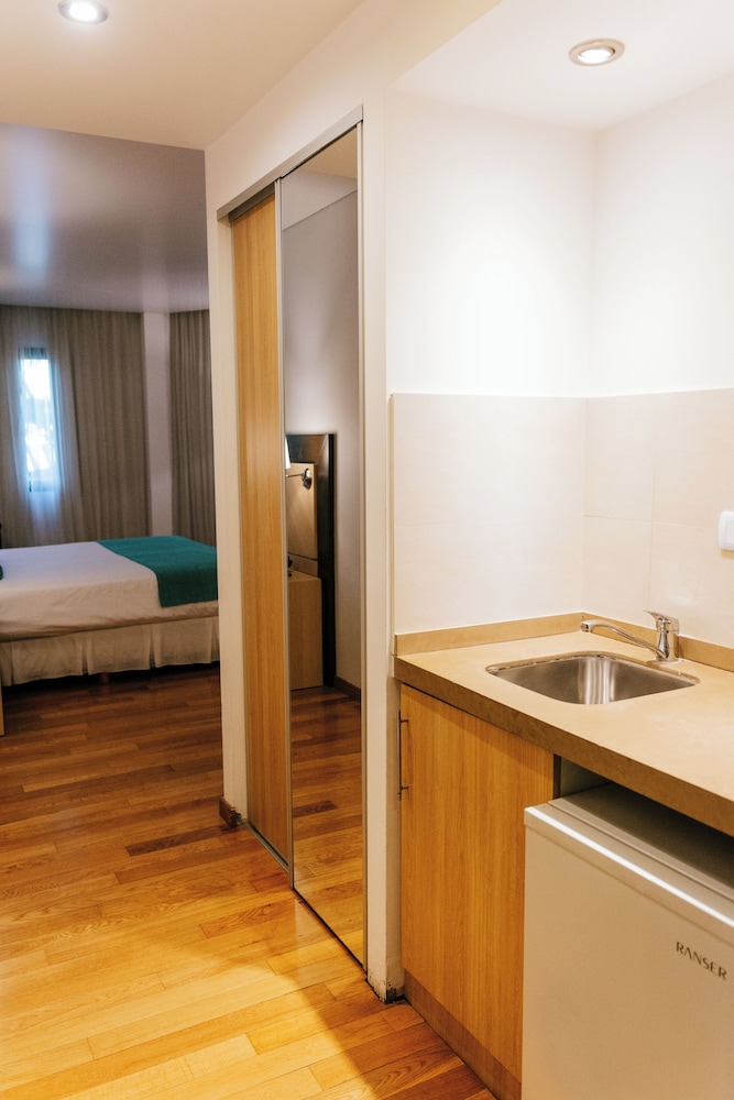 Hotel Plaza Central Ezeiza 37/61