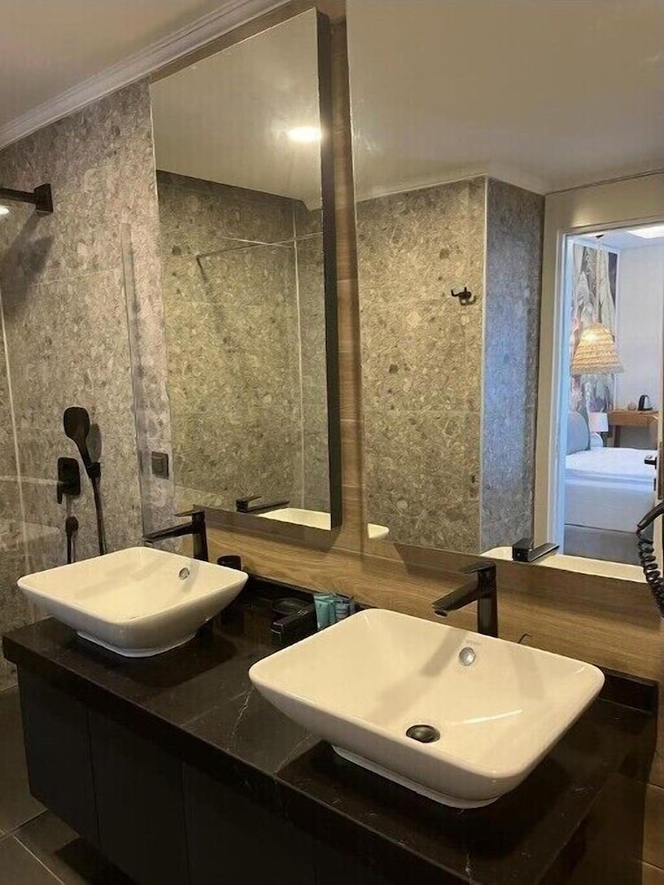 Highlight Hotel 47/50