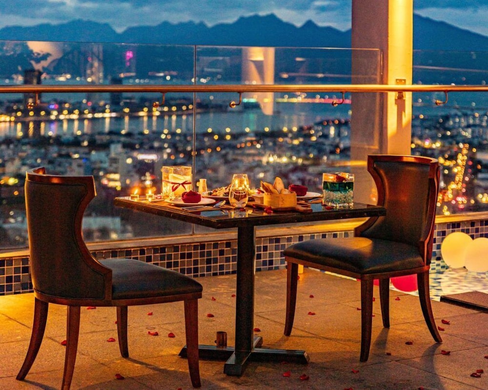 Altara Suites Da Nang 49/50