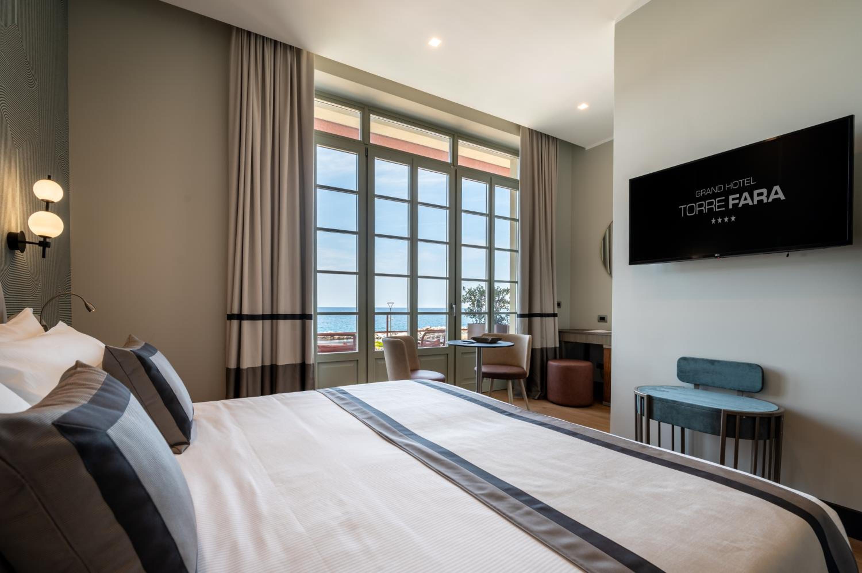 Privilege, Double Bed, Sea View, Balcony or Patio