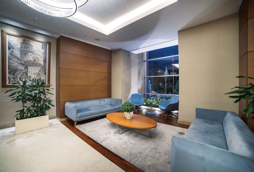 Radisson Residences Avrupa Tem Istanbul 46/66