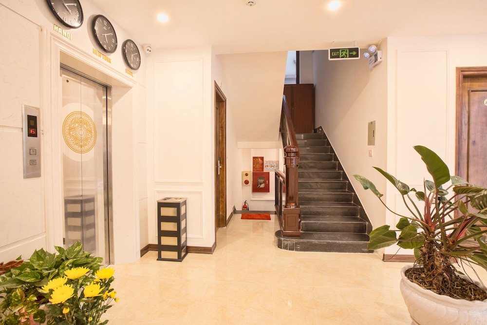Dinh Ami Hanoi Hotel 10/63