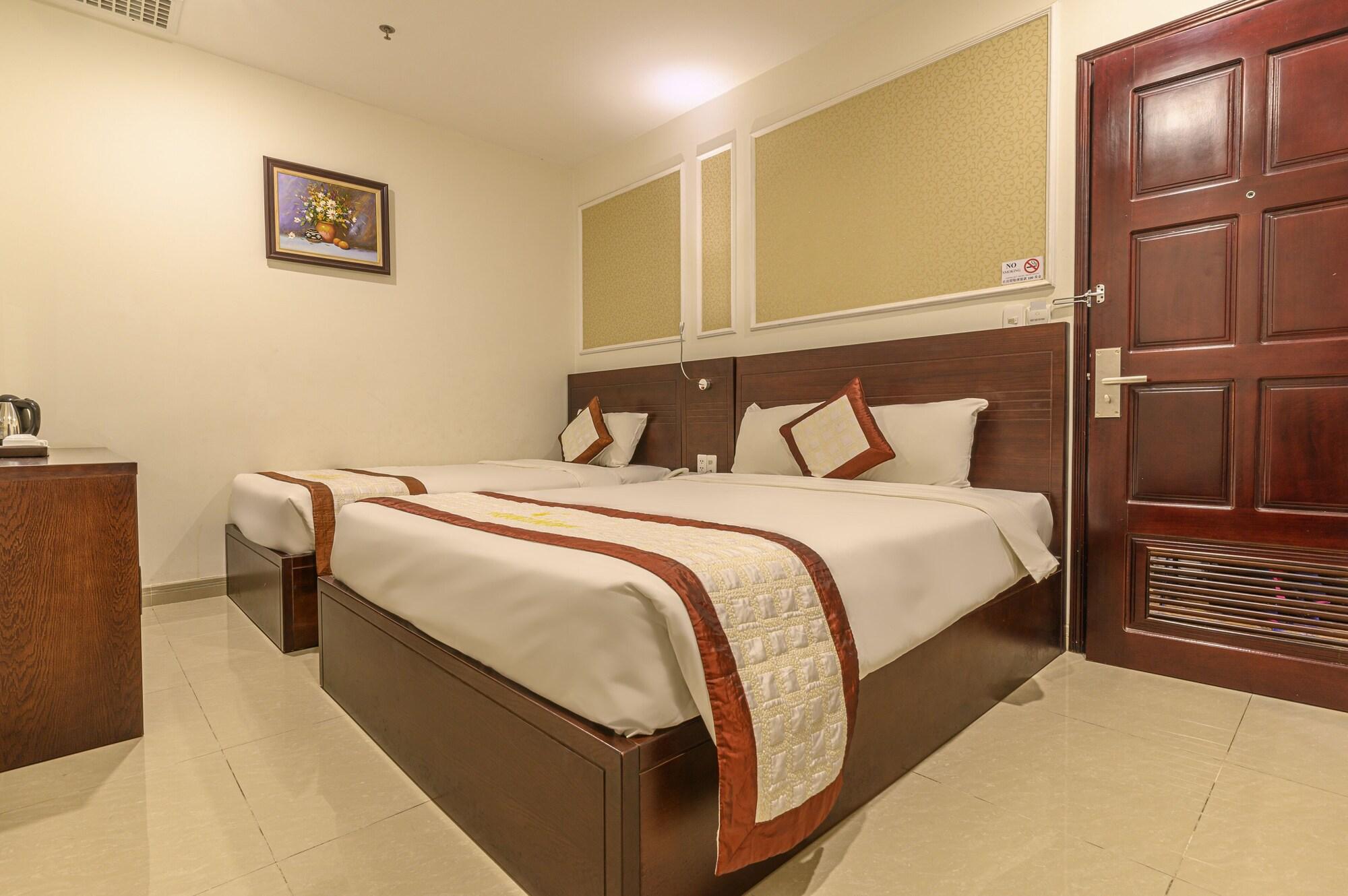 Lychee Hotel 21/40