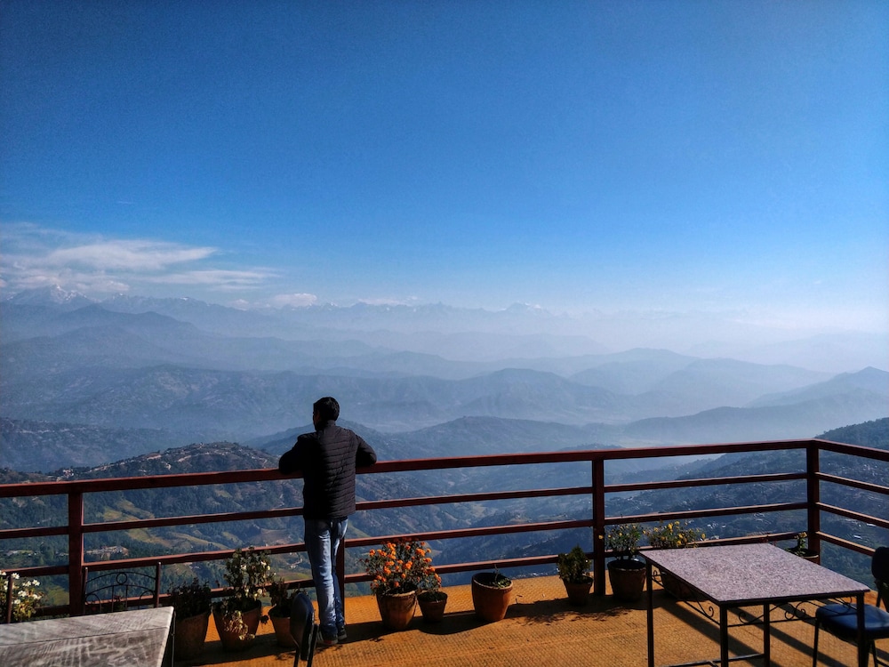Everest Manla Resort 28/50