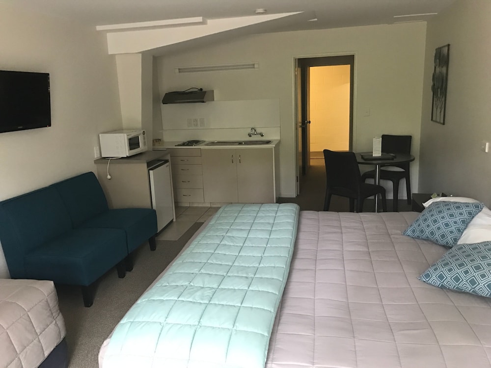Earnslaw Lodge 21/50
