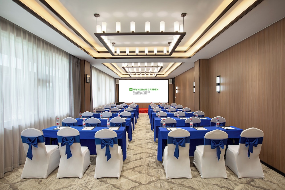 Vienna International Hotel Shanghai Pudong Huinan 37/50