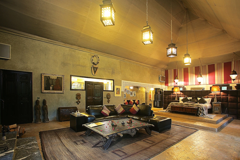 Rhoul Palace And Spa 50/68