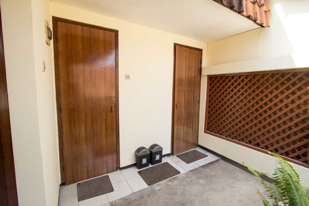 Duta Guest House 3/48