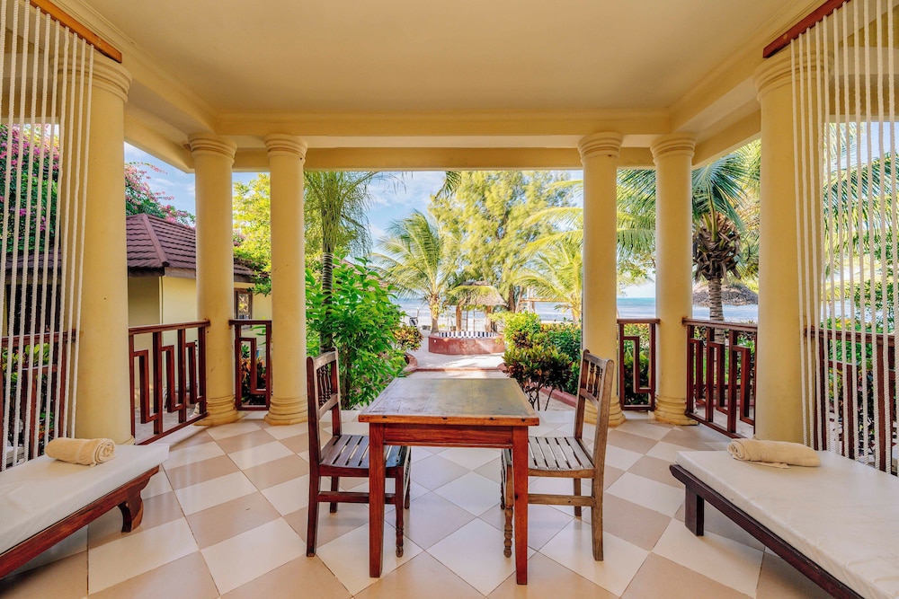 Ifa Beach Resort 25/50