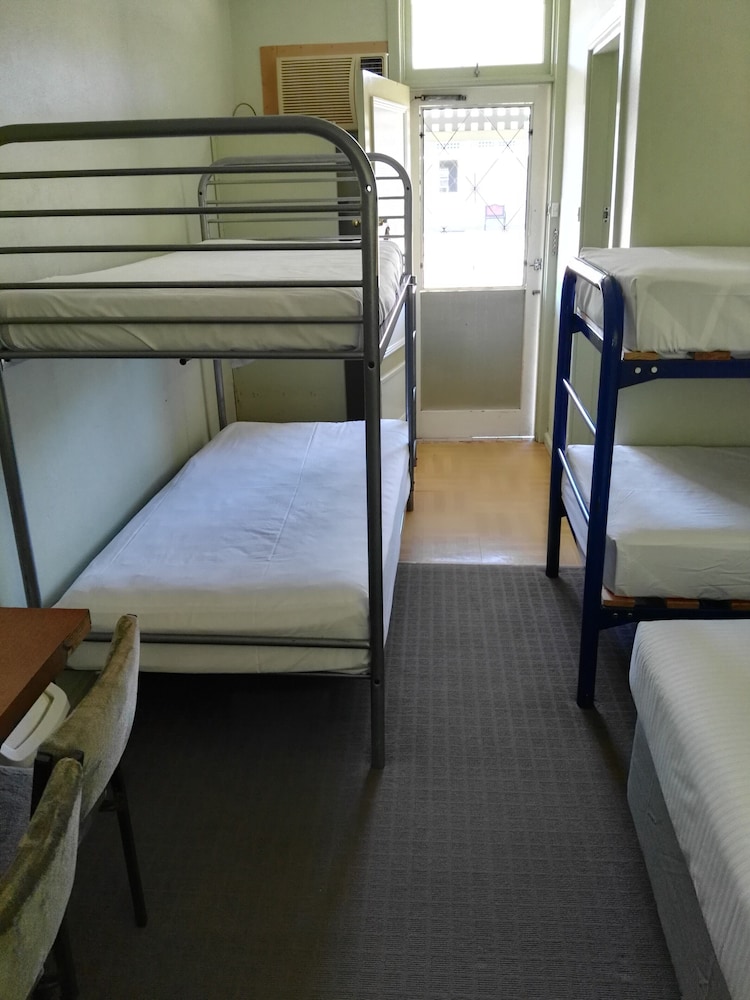 Bushmans Retreat Motor Inn 16/41
