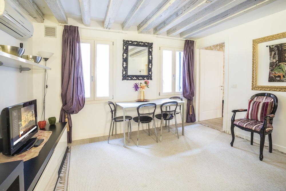Venice Dream House Mercerie 12/21