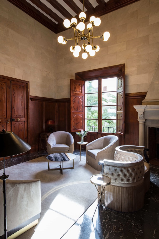 Palacio Can Marques 18/50