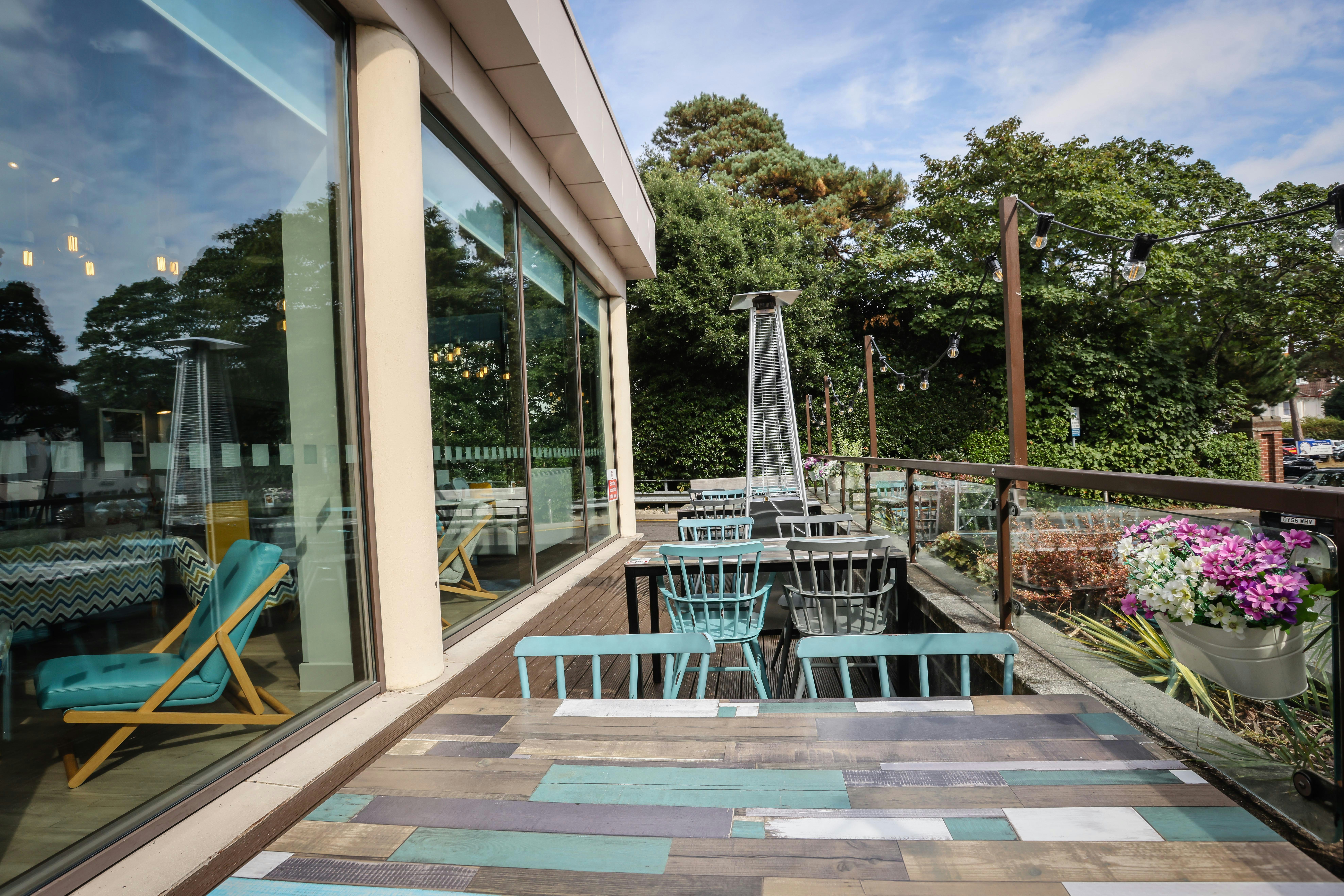 Holiday Inn Bournemouth 40/50