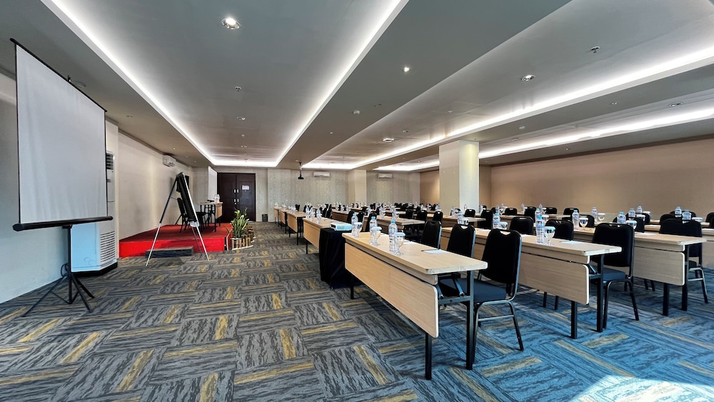 Hotel 88 Embong Malang 51/58