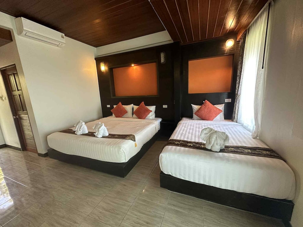 The Sea At Lanta Hotel 18/50