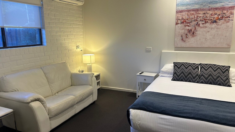 Allambi Holiday Apartments 21/44