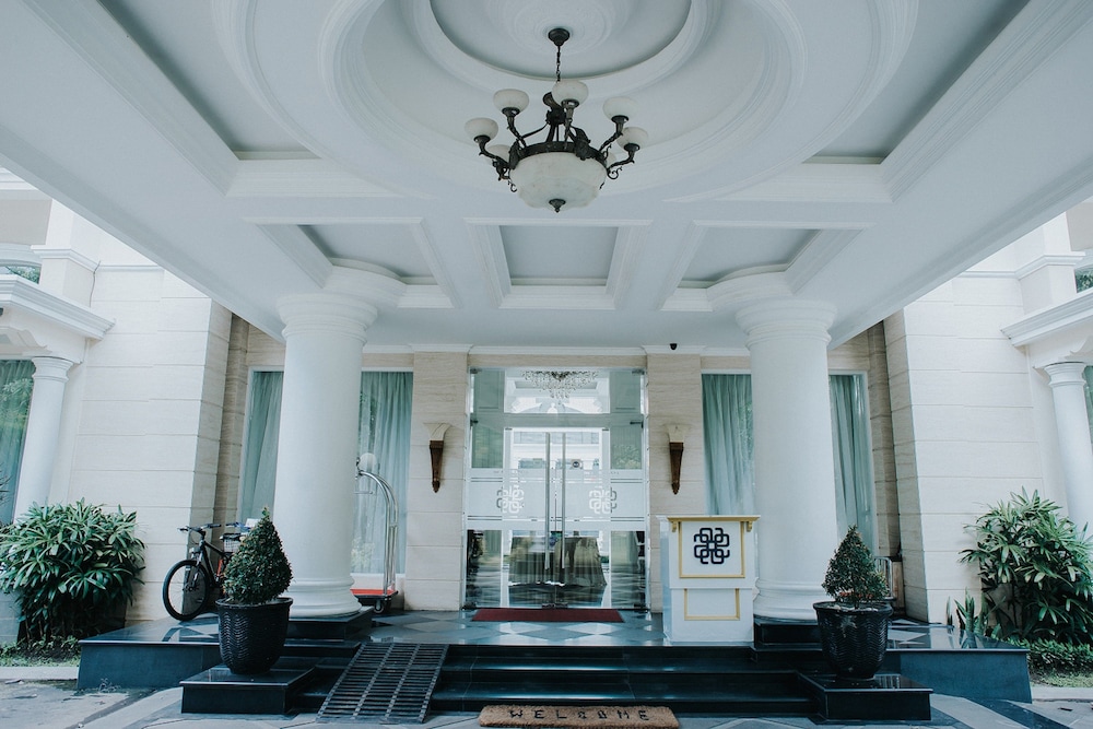 Adhiwangsa Hotel 49/65