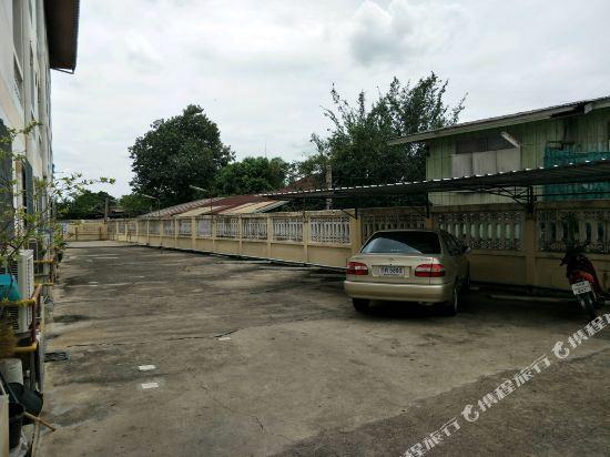 Jitvilai Place 40/53