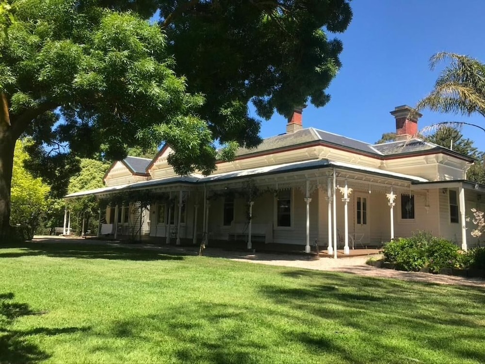 QUAMBY HOMESTEAD 36/42