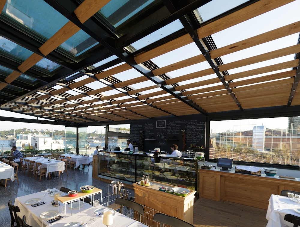 The Haze Hotel Karakoy 56/68