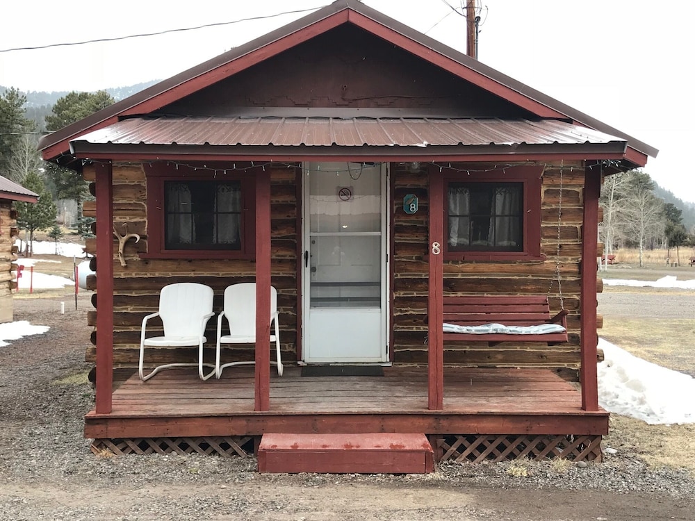 Grandview Cabins & RV Resort 2/50
