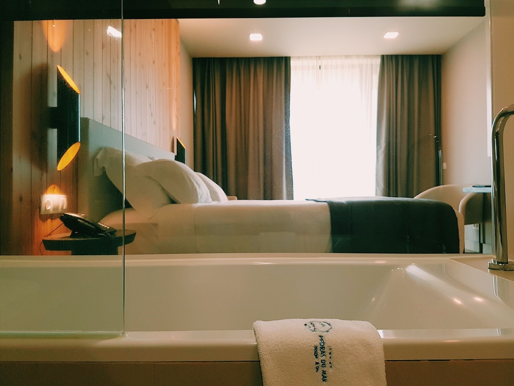 Pedras Do Mar Resort & Spa 60/60