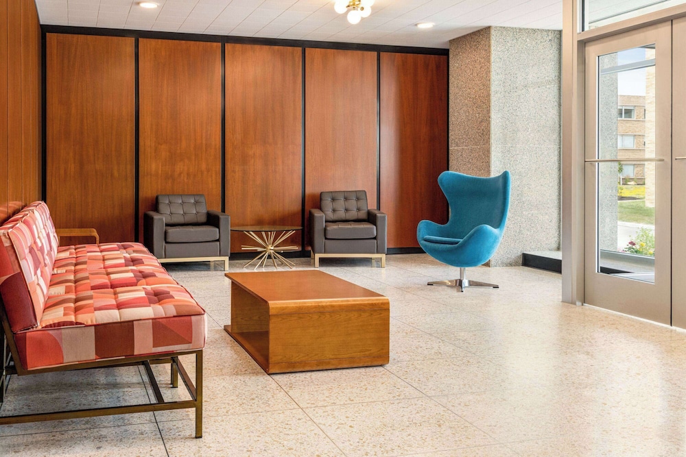 The Orbit Hotel, Trademark Collection by Wyndham 28/42