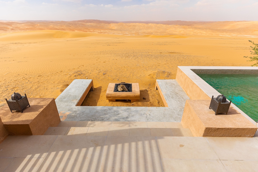 Bab Al Nojoum Bateen Liwa 46/60