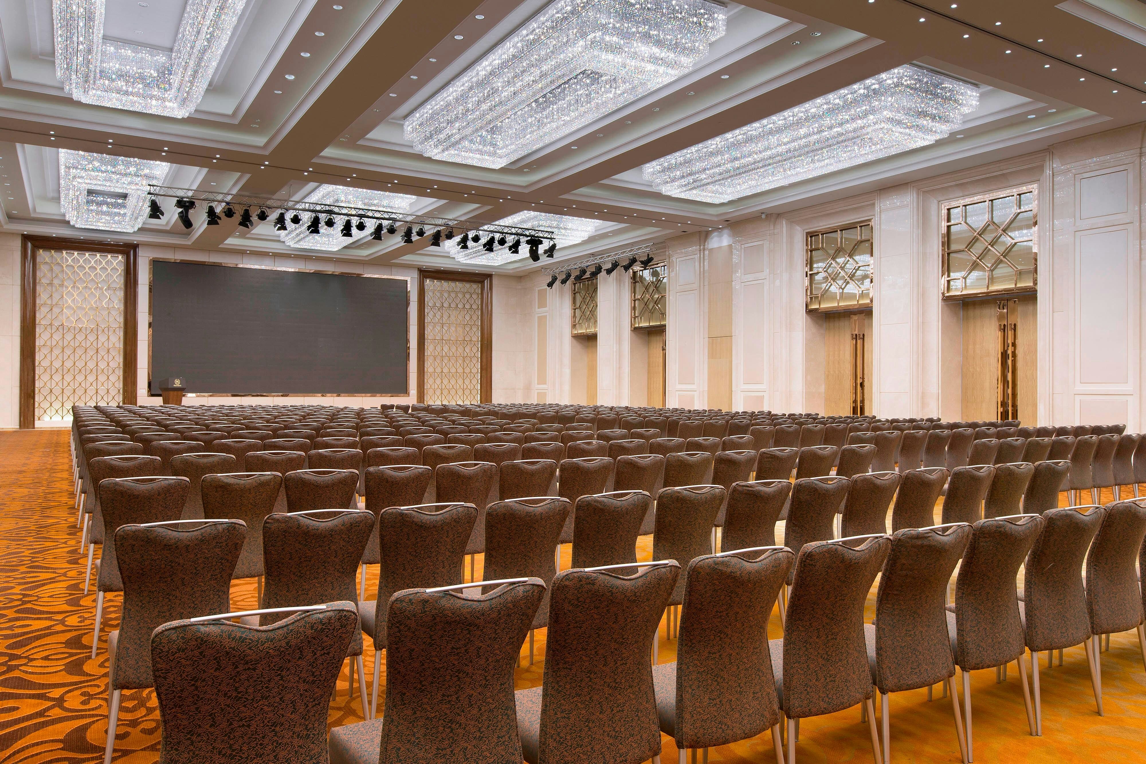 Sheraton Grand Wuhan Hankou Hotel 16/25