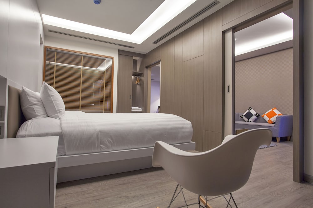 The Zense Boutique Hotel 20/45