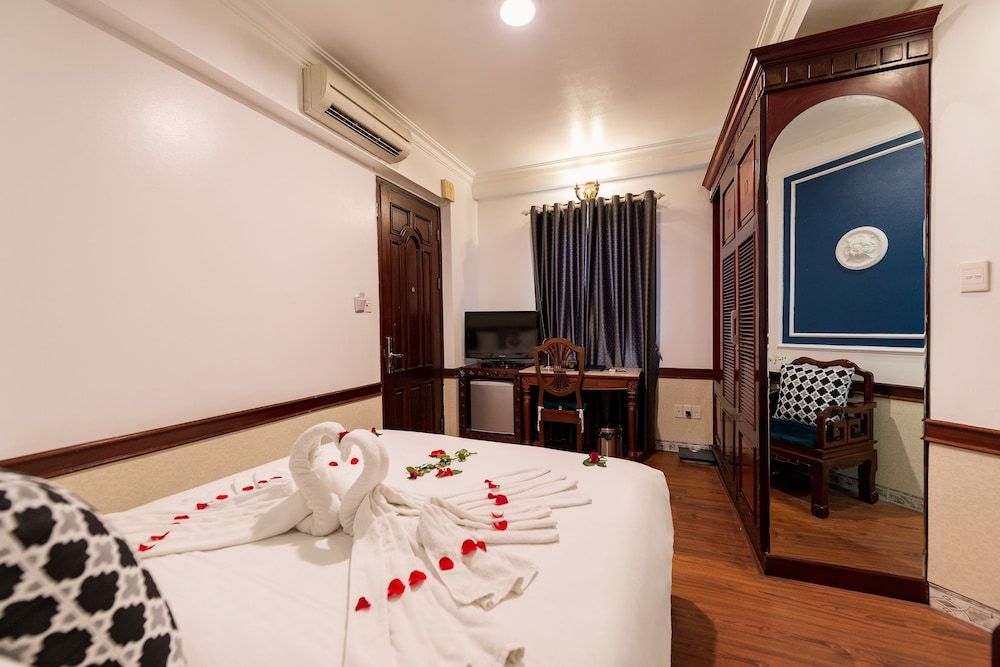 Prince Ii Hotel 23/56