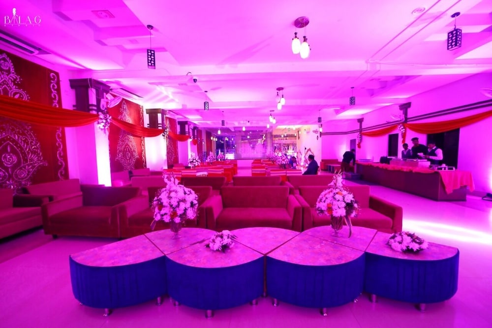 Hotel Madhuban 32/34