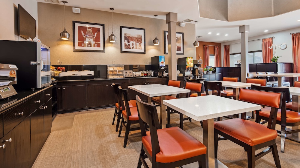 Best Western Royal Palace Inn & Suites 45/46
