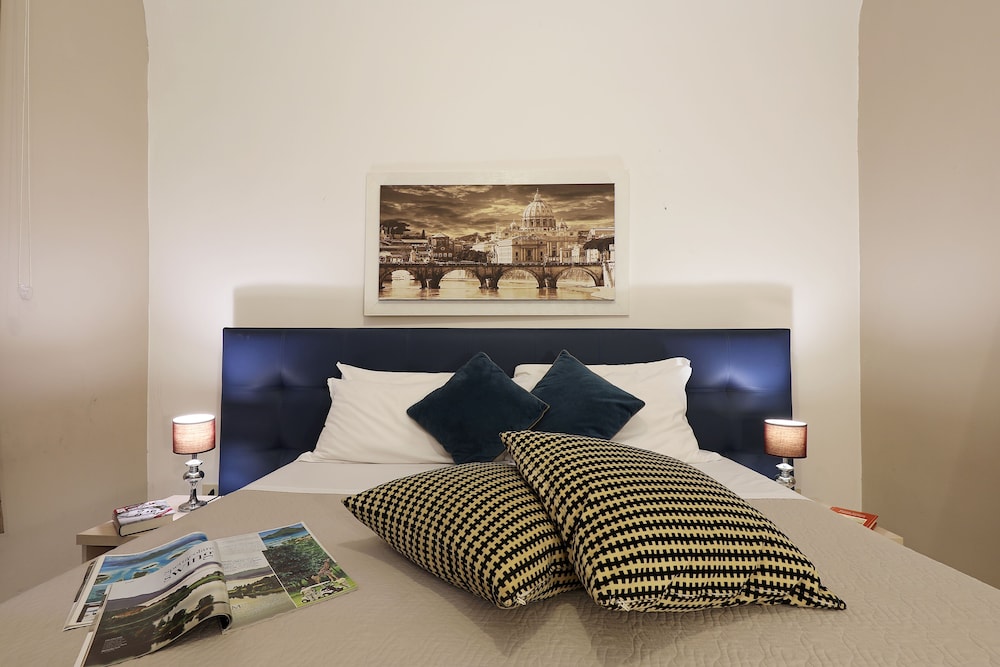 Grand Tour Roma Guest House 12/73