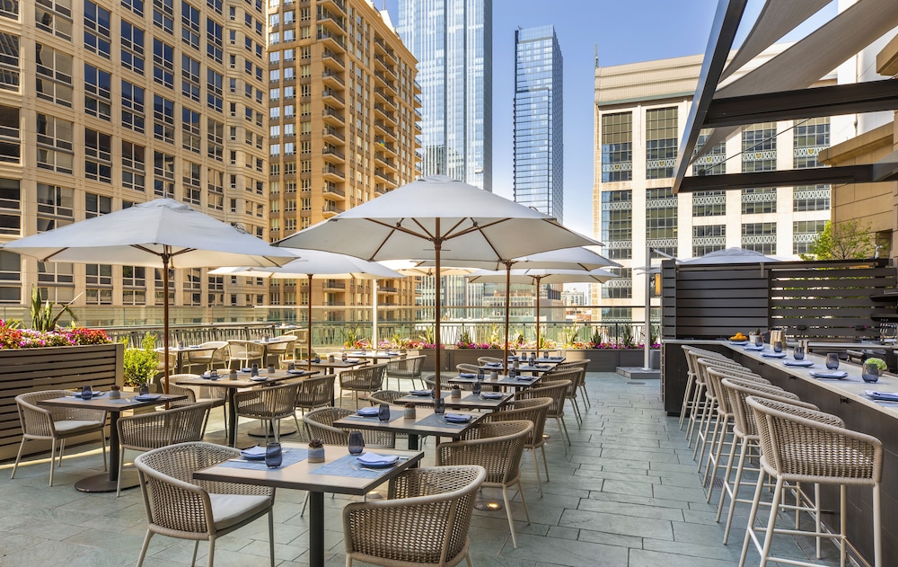 Park Hyatt Chicago 75/91