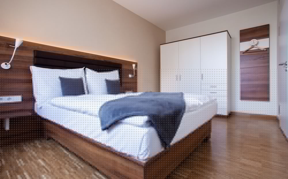 Coffee Fellows Hotel Munchen Freiham 24/82