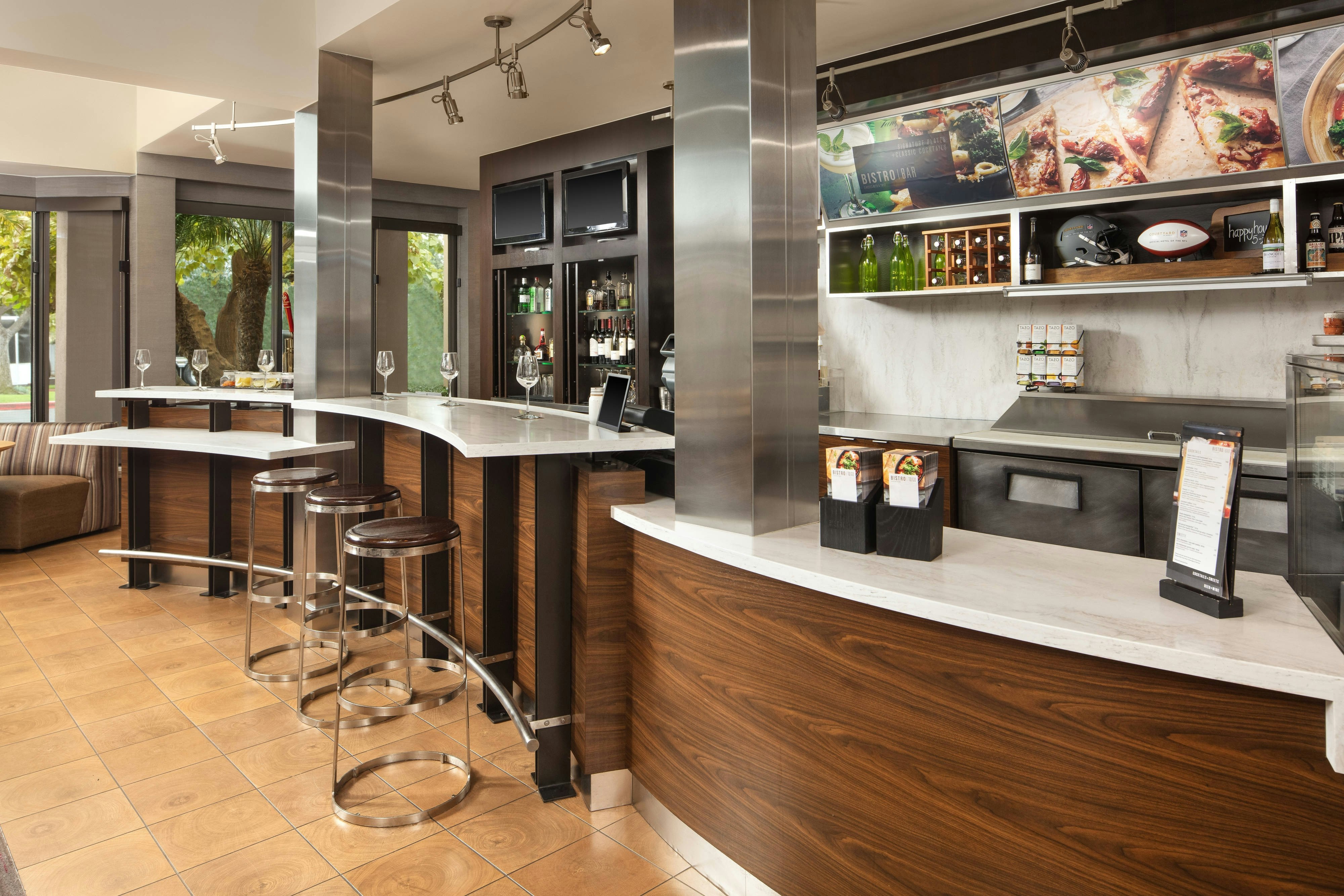 Courtyard by Marriott Costa Mesa South Coast Metro 3/15