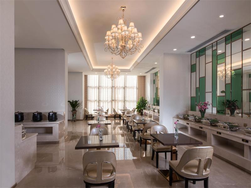 Vienna Classic Hotel (Dongguan Chang'an Xiandai) 25/32