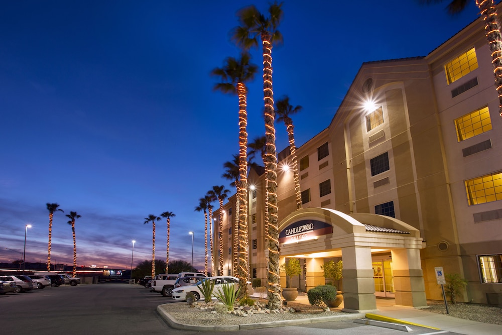 Candlewood Suites Yuma 7/73