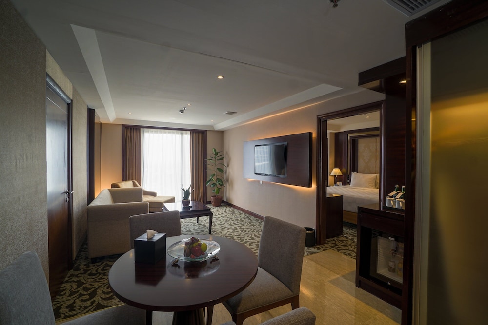 Swiss-Belhotel Serpong 25/37