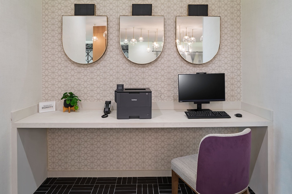 Residence Inn Chatsworth 28/43